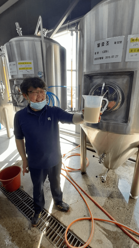 A tour of the facilities at Oh 